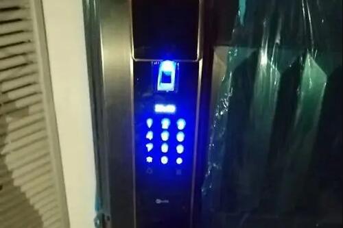 密码防盗门怎么开锁？宁海防盗门开锁多少钱？